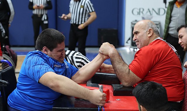 Bağcılarlı demir bileklerden büyük başarı: 14 madalya kazandılar