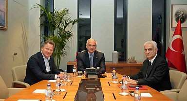 Bakan Ersoy, Avrupa tur operatörleriyle bir araya geldi