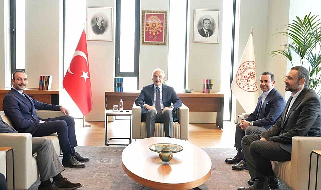 Bakan Ersoy: " Görkem Sevindik'in ortaya koyduğu insani duruşun yanındayız"