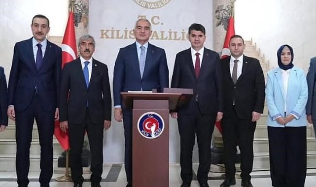 Bakan Ersoy: "Ateş çemberinin içinde Türkiye bir huzur ve güven limanı olarak farkını ortaya koymuştur"