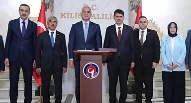 Bakan Ersoy: "Ateş çemberinin içinde Türkiye bir huzur ve güven limanı olarak farkını ortaya koymuştur"