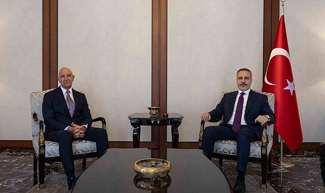 Bakan Fidan ABD'nin Suriye Özel Temsilcisi Barrack'ı kabul etti