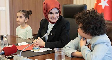 Bakan Göktaş, 23 Nisan dolayısıyla çocukları ağırladı