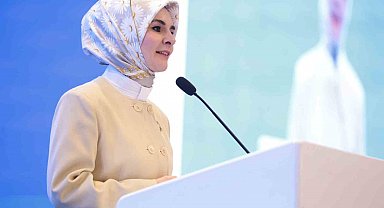 Bakan Göktaş: "Çocukların dijital dünyada güçlendirilmesine yönelik küresel iş birliğimizi ortak zeminde pekiştirdik"