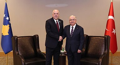 Bakan Güler, Kosova Başbakan Yardımcısı Damka ile görüştü