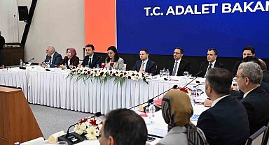 Bakan Gürlek: "Toplumun yüzde 81'inin çocuklara verilen cezaların yetersiz olduğu konusunda bir algısı var"