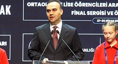 Bakan Kacır: "Türk gençliği, tam bağımsız ve müreffeh Türkiye'yi kararlılıkla inşa edecektir"