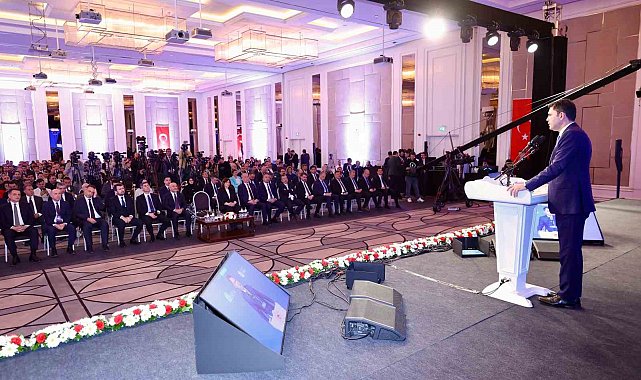 Bakan Kurum: "İstikrarsızlık süreci ve iklim değişikliği ekolojik beka meselesidir"