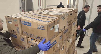 Bakan Memişoğlu: "Tıbbi malzeme ve cihazlarla yüklü yardım tırlarımız İran'a doğru yola çıktı"