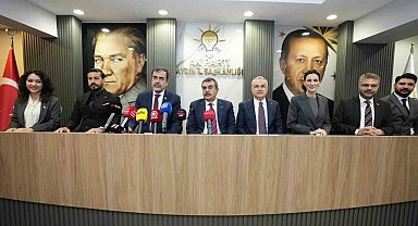 Bakan Tekin: "Sizin hayal edemediklerinizi biz gerçekleştiriyoruz"