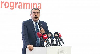 Bakan Tekin: "Türkiye'ye özgü bir model inşa ettik diye eleştiriyorlar"