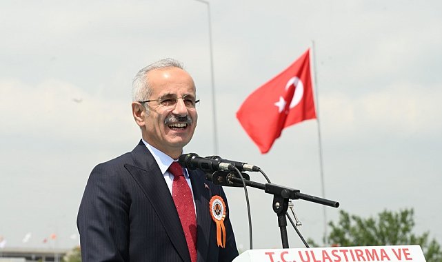 Bakan Uraloğlu: "Çorum-Laçin yolumuz ile seyahat süresi 30 dakikadan 15 dakikaya düştü"