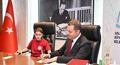 Başkan Akın, makamını çocuklara devretti