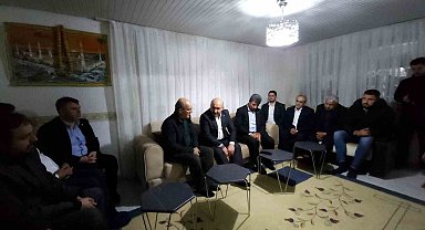 Başkan Albayrak'tan çocuğunu kaybeden acılı aileye taziye ziyareti