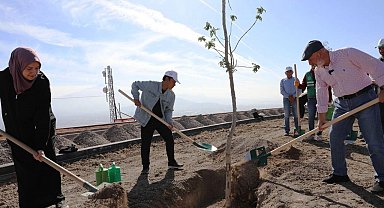 Başkan Çolakbayrakdar: "Çevreye yatırım, çocuklarımızın geleceğine yatırımdır"