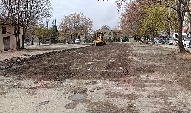 Başkan Çolakbayrakdar: "Her sokağa konfor, her mahalleye değişim getiriyoruz"