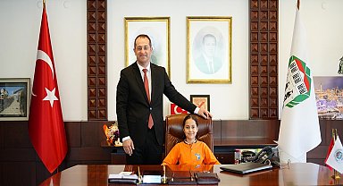 Başkan Ekim koltuğunu miniklere devretti