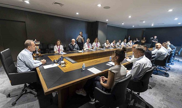 Başkan Seçer: "ÇBK Mersin'in başarısı kentimiz için büyük bir zenginlik"