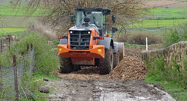 Batman'da araçta mahsur kalan hastanın yardımına ekipler koştu