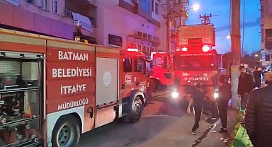Batman'da bir evde bir kadın ve bir erkek yanmış halde ölü bulundu