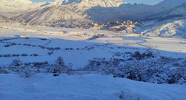 Batman'da nisan ortasında kar sürprizi