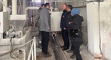 Bayburt'ta doğal taş üretim tesisinde çevre denetimi yapıldı