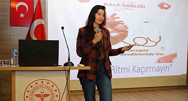 Bayburt'ta personele yönelik düzenlenen eğitimde kalp sağlığına dikkat çekildi