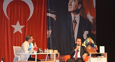 Bayındır'da öğrencilere yönelik kariyer günleri başladı