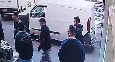 Bayrampaşa'da baba ve oğlu, eski çalışanın iş yerini bastı; iş görüşmesine gelen kişi vuruldu