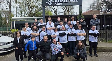 Beşiktaş, kafe çalışanı özel bireyleri ağırladı