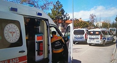Beyşehir'de otomobilin çarptığı çocuk hastanelik oldu