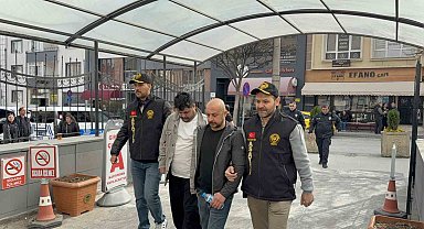 Bıçaklı kavgaya karışan 10 şüpheliden 5'i tutuklandı