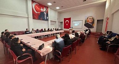 Bilecik'te Sosyal Risk Haritaları ve Aile Rehberi eğitimi gerçekleştirildi