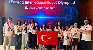 Bilim Yunusemre'den 3 büyük başarı