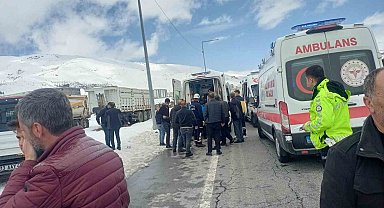 Bitlis'te iki ayrı kaza: 12 yaralı