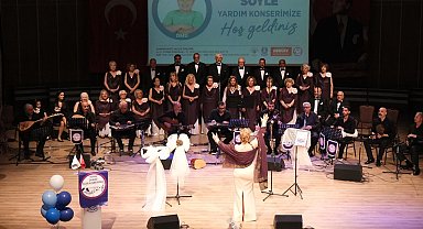 Bodrum'da Eymen İçin Söyle Yardım Konseri gerçekleşti