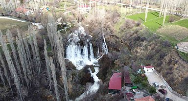 Bol yağışlar Sızır şelalesini coşturdu