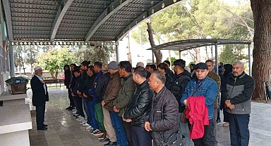 Bot faciasında hayatını kaybeden Afgan çocuk Denizli'de toprağa verildi