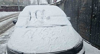 Bulanık'ta nisan ayında kar sürprizi