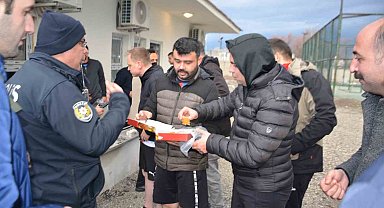 Bulanık'ta protokol ve polis sahada buluştu