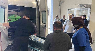Burdur'da 7 kişinin hayatını kaybettiği kazada aileler cenazelerini gözyaşlarıyla teslim aldı