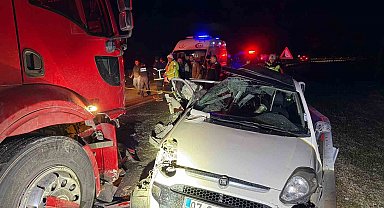 Burdur'da anneyi çocuklarından ayıran feci kaza: 1 ölü, 4 yaralı