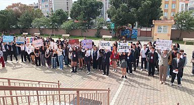 Burhaniye' de çalıştay öğrencileri akademisyenlerle buluşturdu