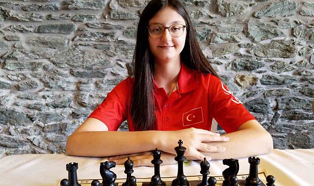 Bursa Büyükşehir Belediyesporlu Arya Aydoğan dünya dördüncüsü