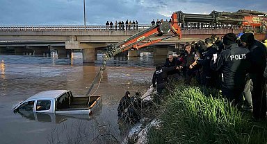 Bursa'da akıntıya kapılan araçtan acı sonuç: Sürücünün cansız bedeni bulundu