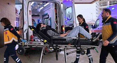 Bursa'da motosiklet kazası: 1'i çocuk 2 yaralı