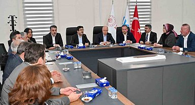 Bursa'da yüksek hızlı tren hattının 2026 sonunda hizmete alınacağı açıklandı