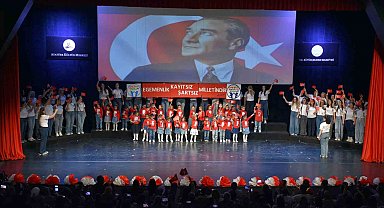 Büyükçekmece'de 23 Nisan coşkuyla kutlandı