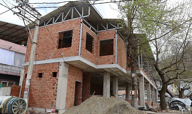 Büyükşehir'den kırsal mahallelere malzeme desteği