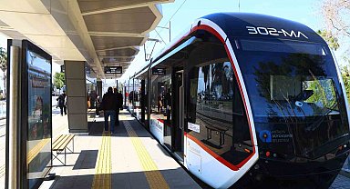 Büyükşehir'in toplu ulaşım araçları 1 Mayıs'ta ücretsiz yolcu taşıyacak